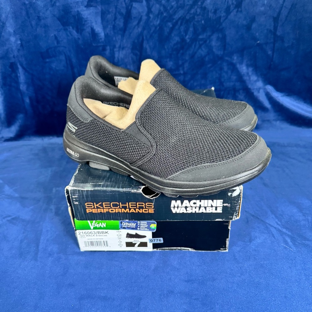 NEW Skechers Performance Go Walk 5 - Beeline Vegan Slip-in Shoes Men's 7 0776
